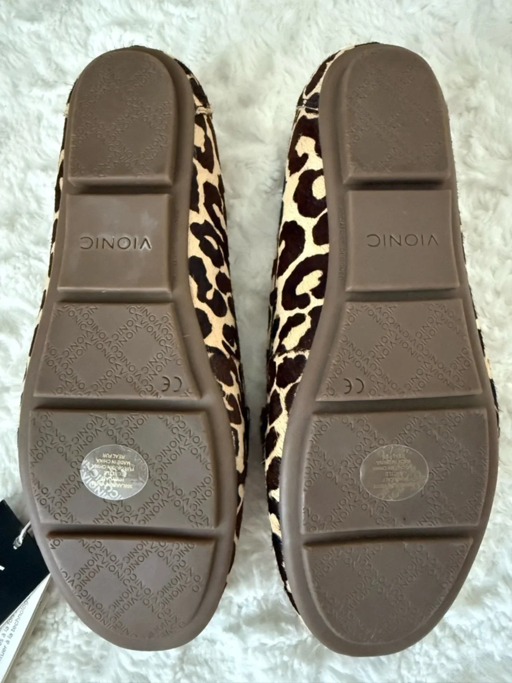 NEW VIONIC Larrun Calf Hair Leopard Print Loafers Slip-On Flats - Picture 13 of 13